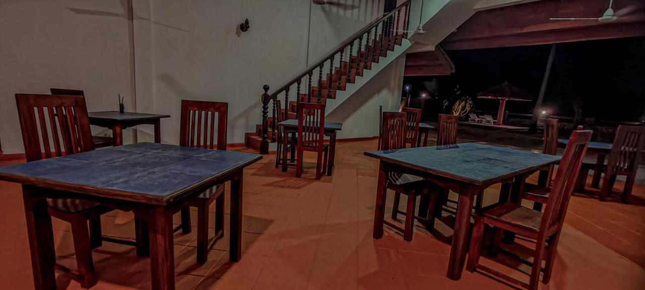 Nu-Vin Beach Hotel Ahangama Zewnętrze zdjęcie
