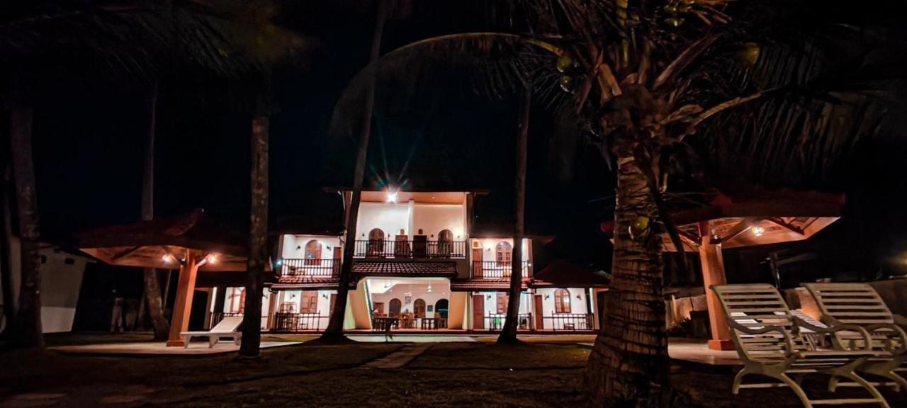 Nu-Vin Beach Hotel Ahangama Zewnętrze zdjęcie