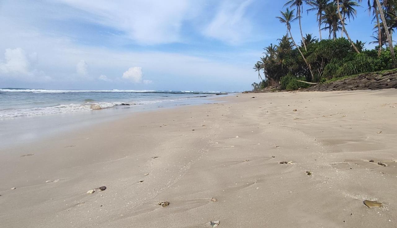 Nu-Vin Beach Hotel Ahangama Zewnętrze zdjęcie