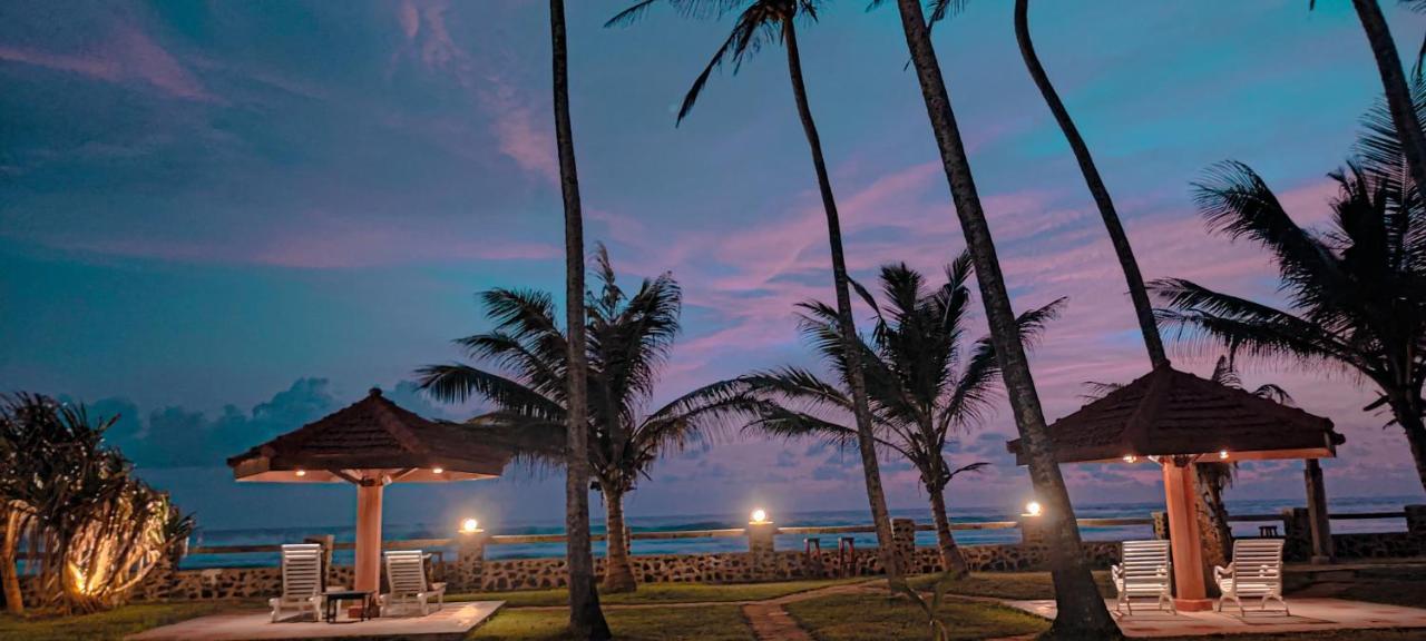 Nu-Vin Beach Hotel Ahangama Zewnętrze zdjęcie